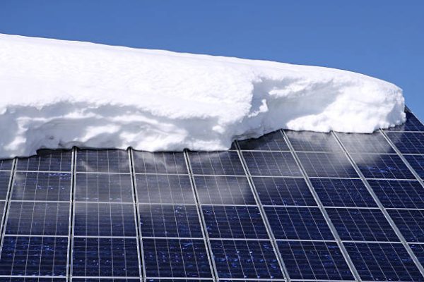 Télen is nagy segítséget jelentenek a napelemek az energiatermelésben